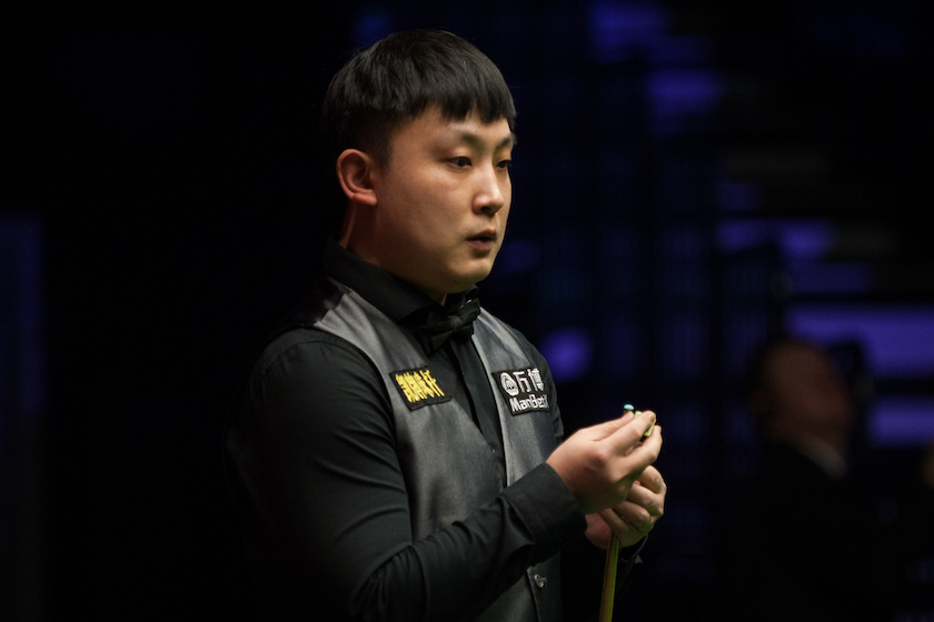 年2亿合同 年2亿合同