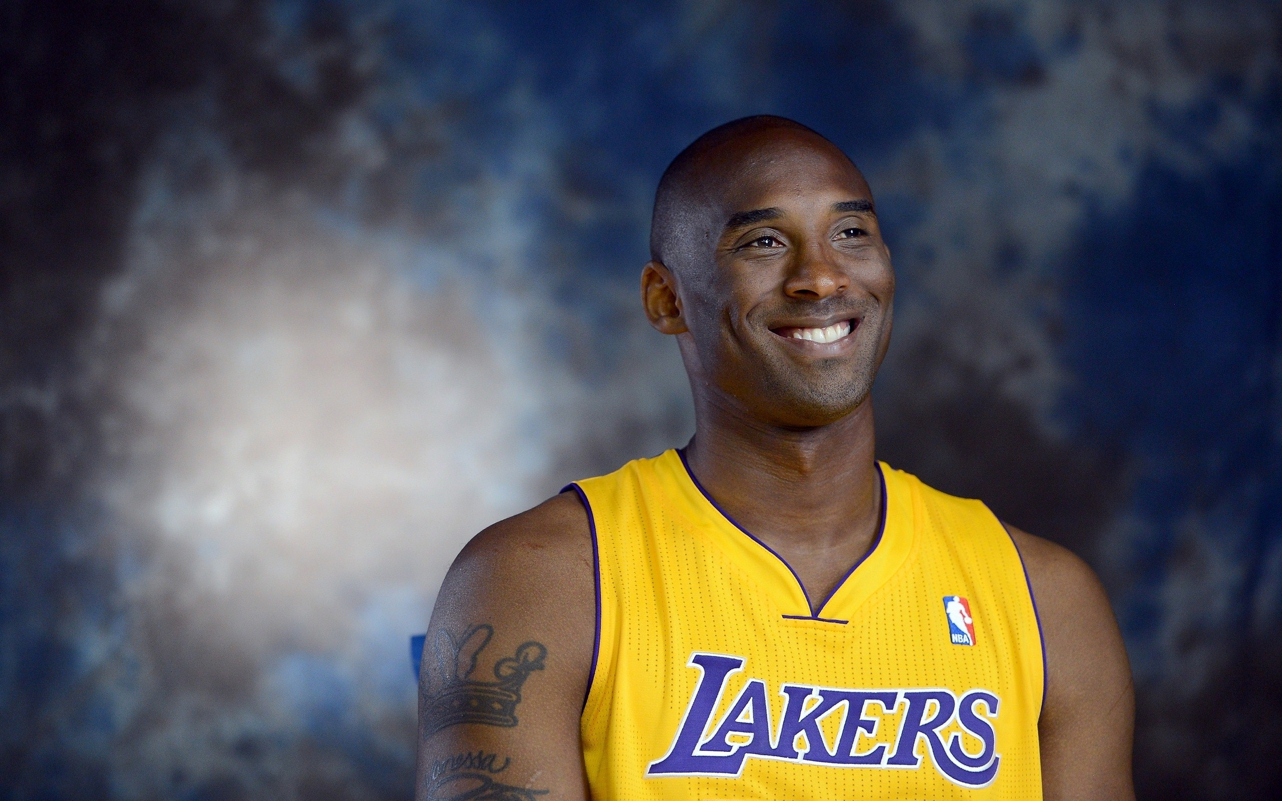 子锋在中后 子锋在中后